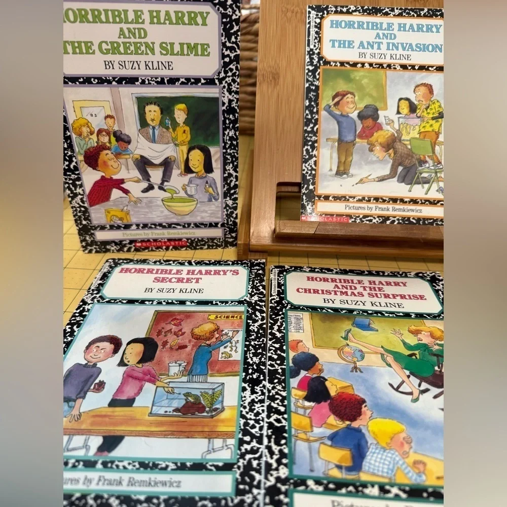 Horrible Harry Book Set of 6 Books- Colorful Covers - Picture 2 of 3
